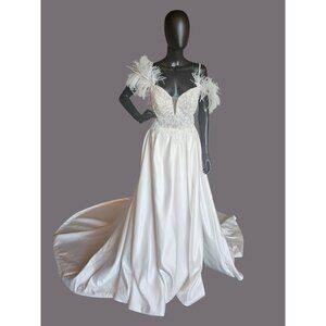 NWOT Ivory Satin Plunge Illusion Bod Feather Straps Wedding Gown - Amy & Eve